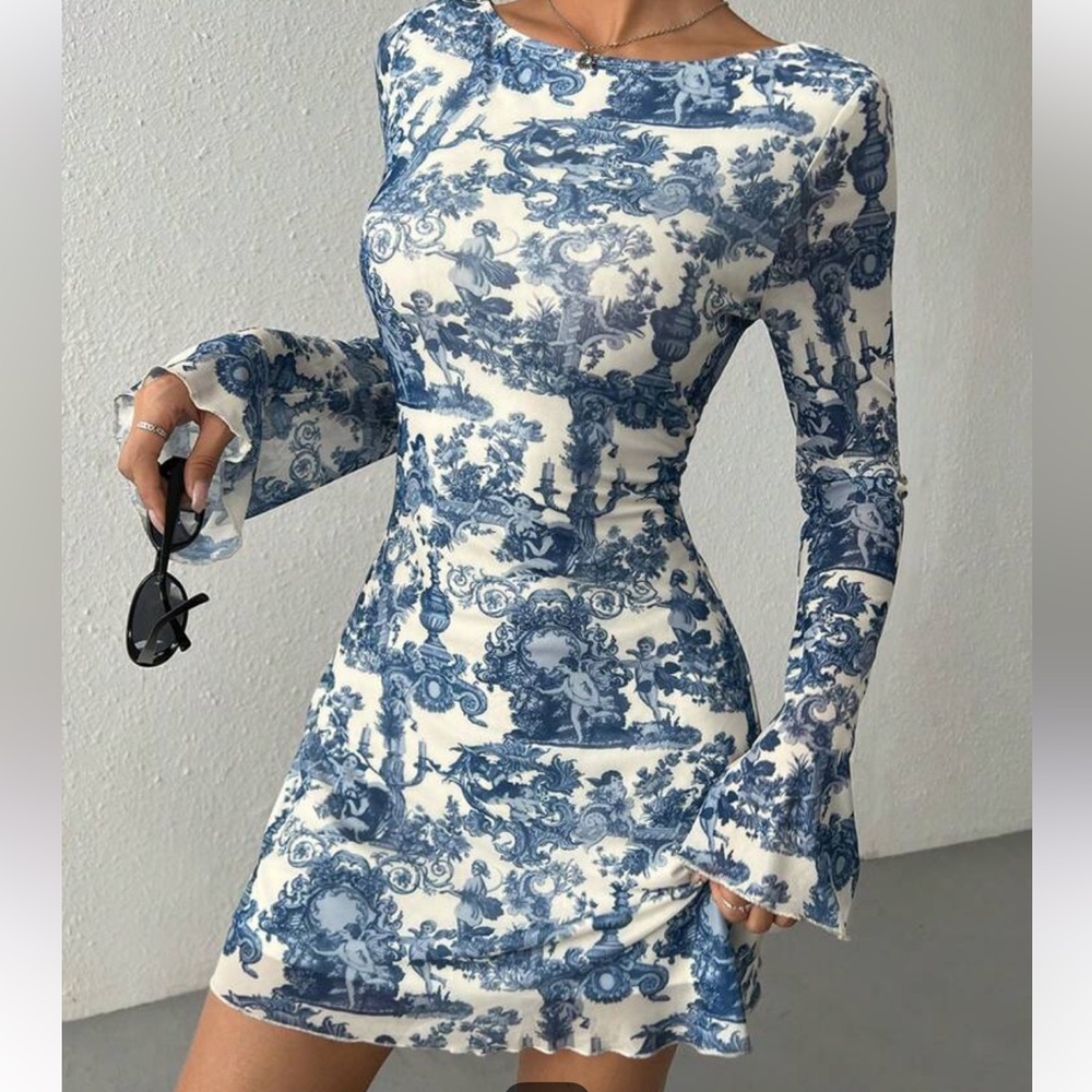SHEIN Blue and White Patterned Long Sleeve Dress
